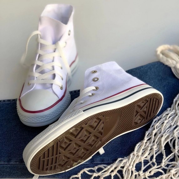 Converse Chuck Taylor All Star Classic Wide