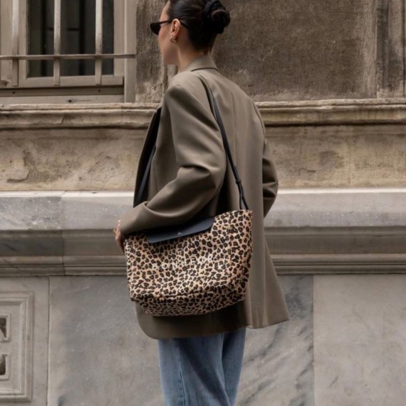 The B + Bag Bonheur Leopard