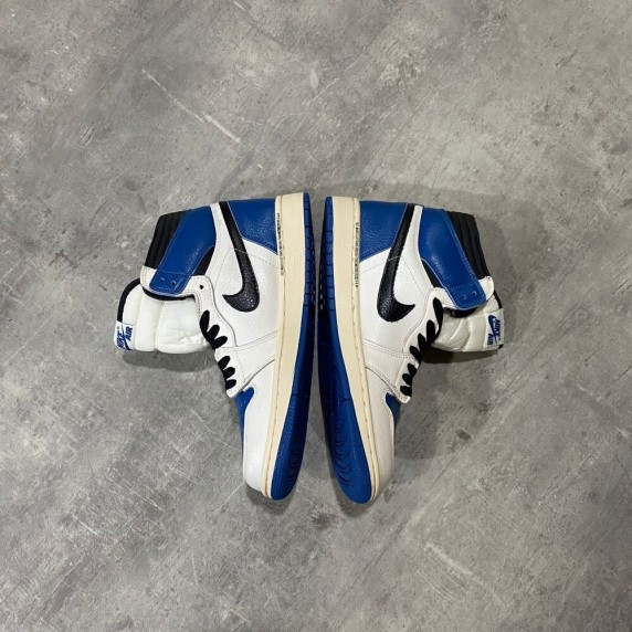 Nike Air Jordan Travis Scott x Fragment