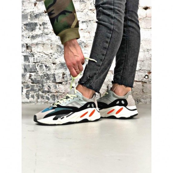 Adidas Yeezy 700 Wave Runner