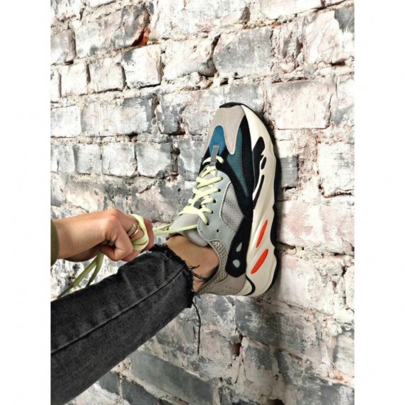 Adidas Yeezy 700 Wave Runner