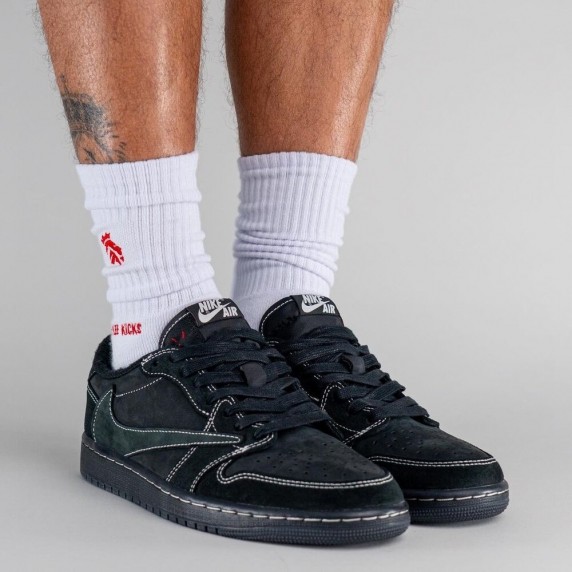 Travis Scott x Air Jordan 1 Low Black Phantom