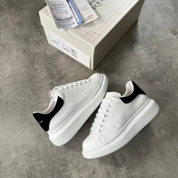 Alexander McQueen Classic White