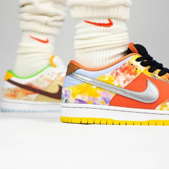 Nike SB Dunk Low Pro “Street Hawker”