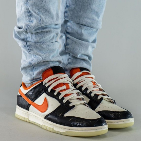 Nike Dunk Low Halloween