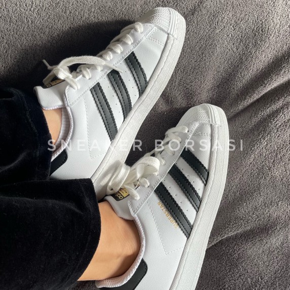 Adidas Superstar Black White