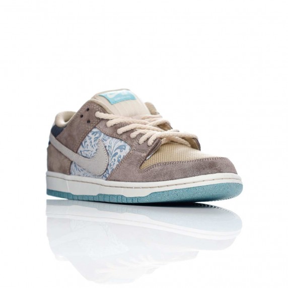 Nike SB Dunk Low 'Big Money Savings'