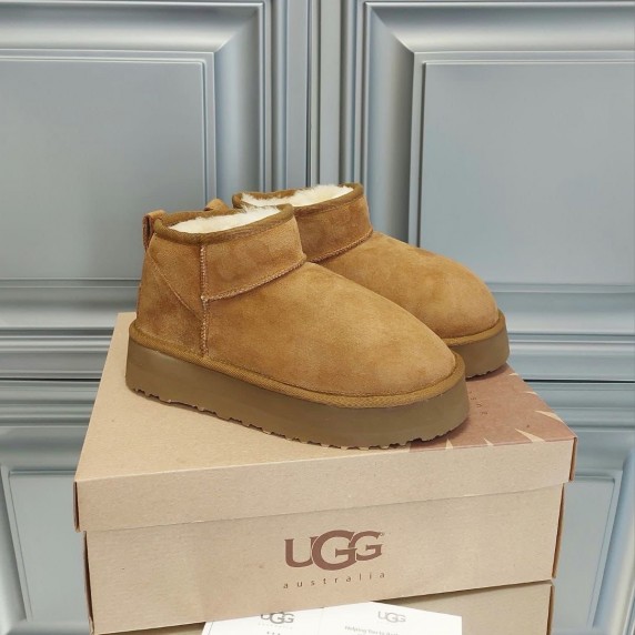 UGG Classic Ultra Mini Platform