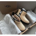 Ugg  Classic Clear Mini Cream