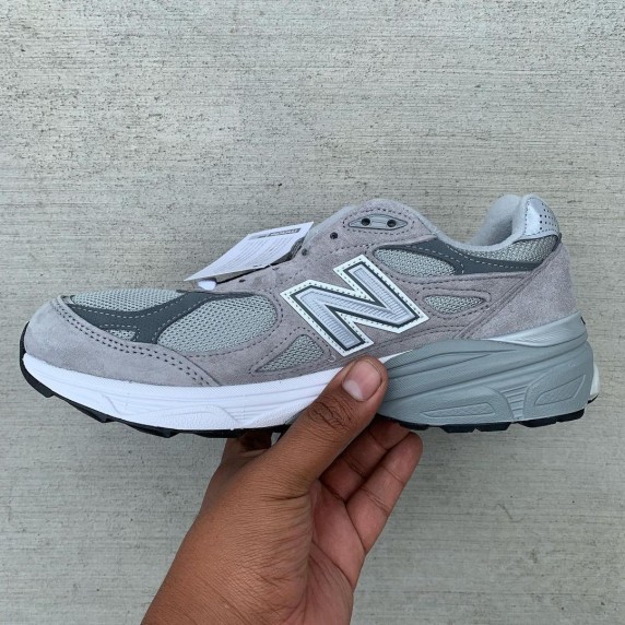 New Balance 990 V3 Grey