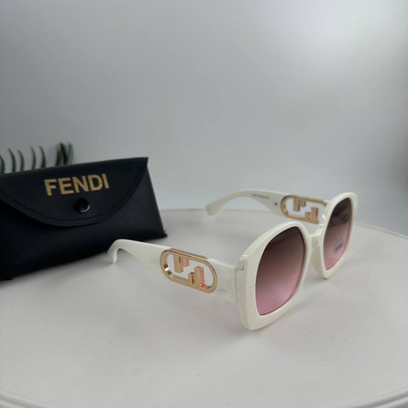 FENDI White Brown