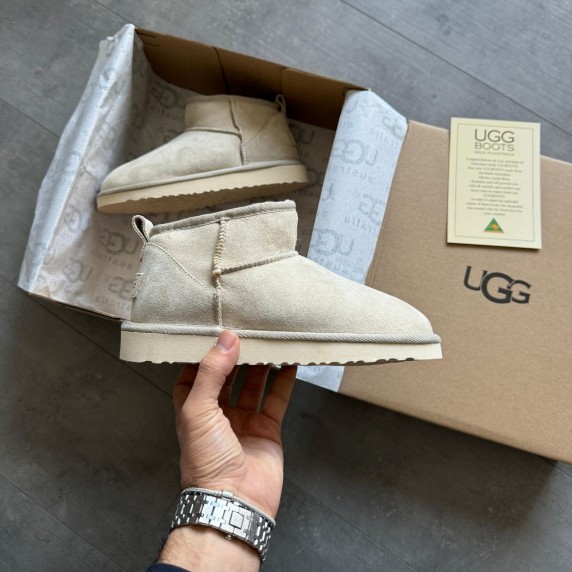 UGG Classic Ultra Mini