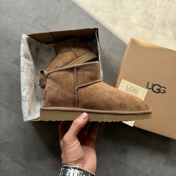 UGG Classic Ultra Mini