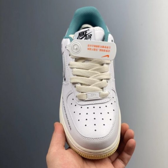 Nike  Air Force 1 ‘Starfish’