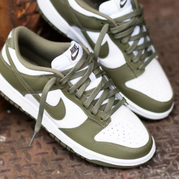 Nike Dunk Low Olive