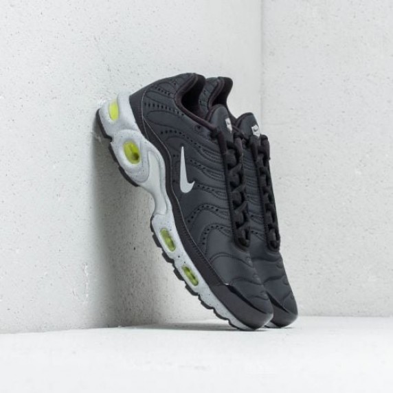 Nike Air Max Plus Premium