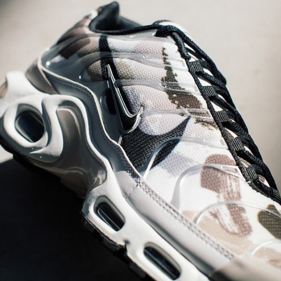 Nike Air Max Plus Camo