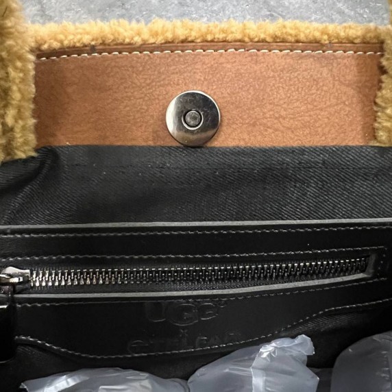 UGG X TELFAR -BAG