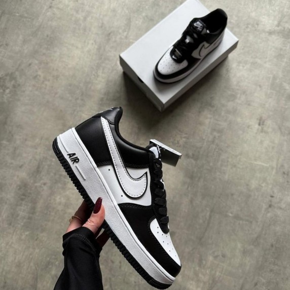 Nike Air Force 1 Low Panda