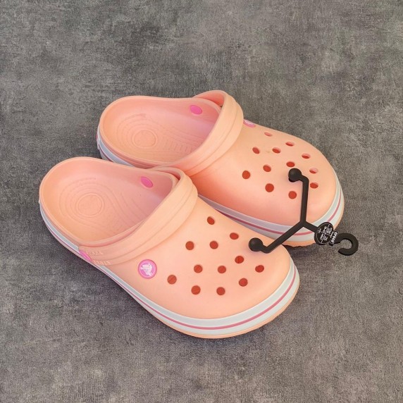 Crocs Pink