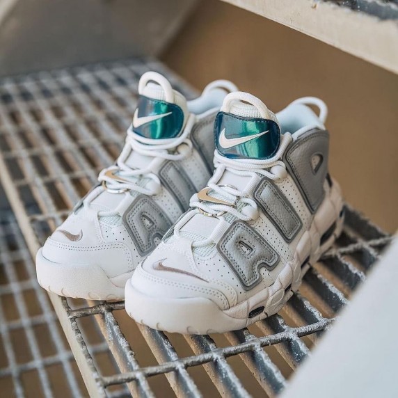 Nike Air More Uptempo Metallic Teal