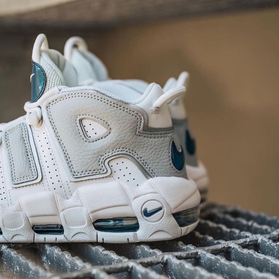 Nike Air More Uptempo Metallic Teal