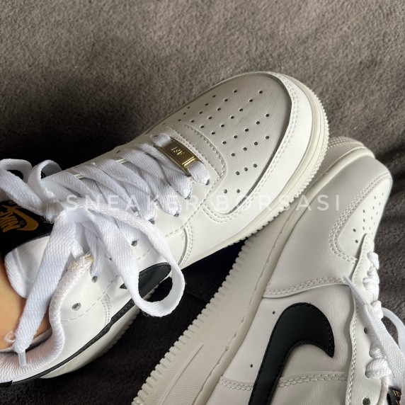 Nike Air Force 1 Essential White Black