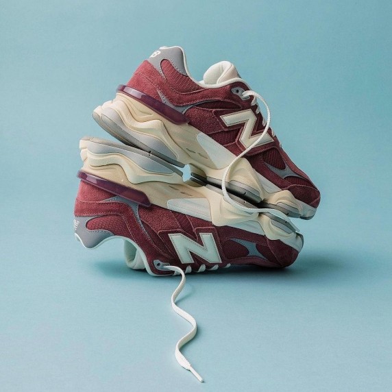 New Balance 9060 Washed Burgundy