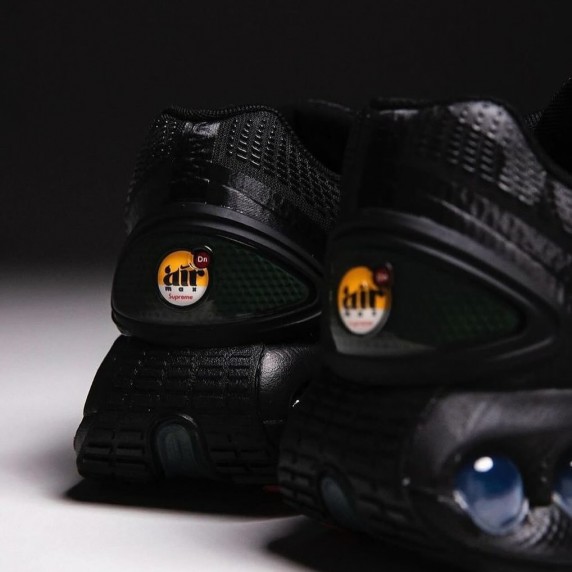 Nike Supreme x Air Max DN Black