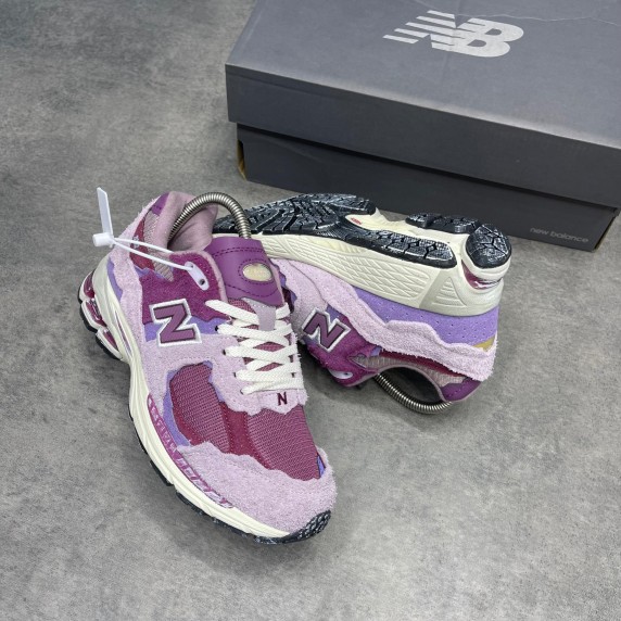 New Balance 2002R Protection Pack Lilac Chalk Amber