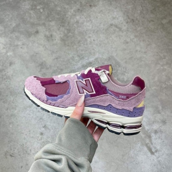 New Balance 2002R Protection Pack Lilac Chalk Amber