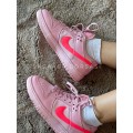 Nike Dunk Low Triple Pink