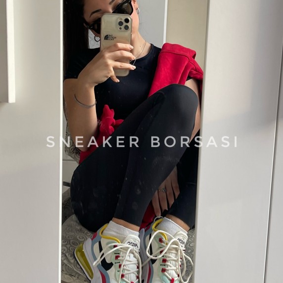 Nike Air Max 270 React Bauhaus