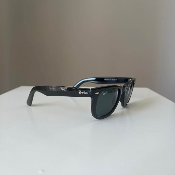 Ray-Ban Wayfarer