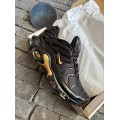 Nike Air Max Plus Black Metallic Gold