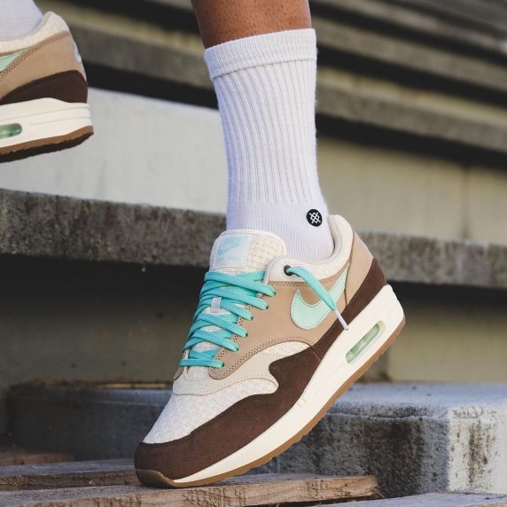 Nike Air Max 1 Crepe Hemp