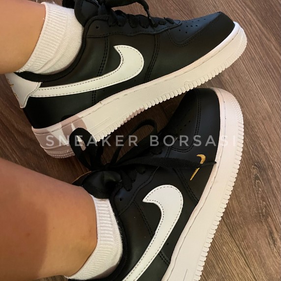 Nike Air Force 1 Essential Black