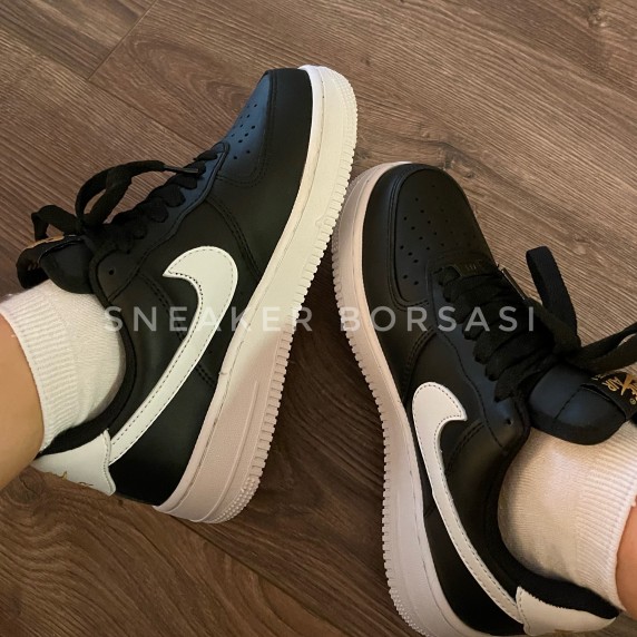 Nike Air Force 1 Essential Black